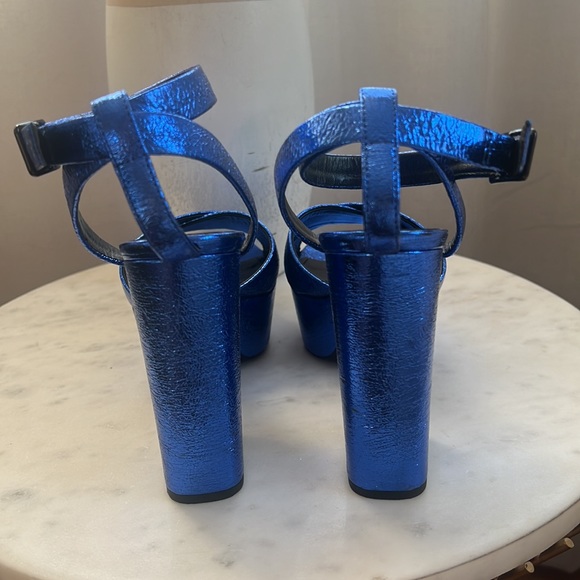 Saint Laurent Leather Sandals Blue & Metallic
Platform Authentic sz 38 1/2 - Picture 9 of 15
